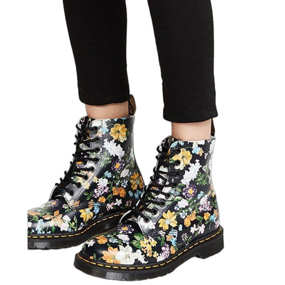 Dr. Martens Shoes - Dr. Martens Darcy Floral 1460 Pascal Size 11